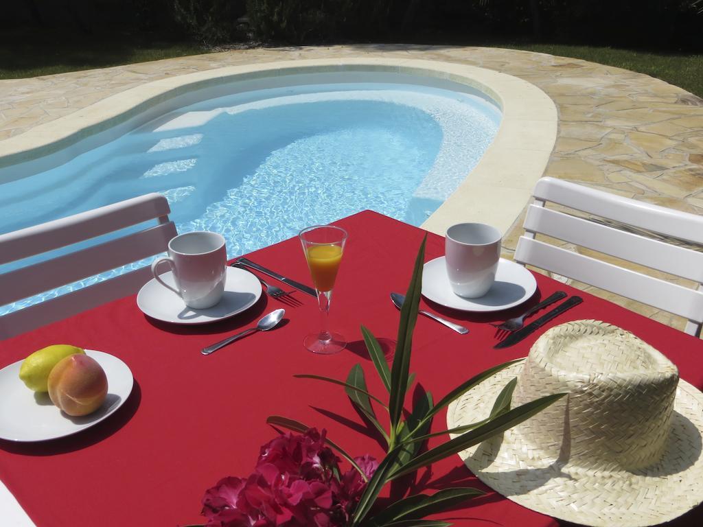 Appartement Dans Villa St Raphael Saint-Raphaël Oda fotoğraf