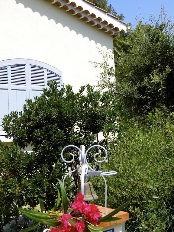 Appartement Dans Villa St Raphael Saint-Raphaël Oda fotoğraf