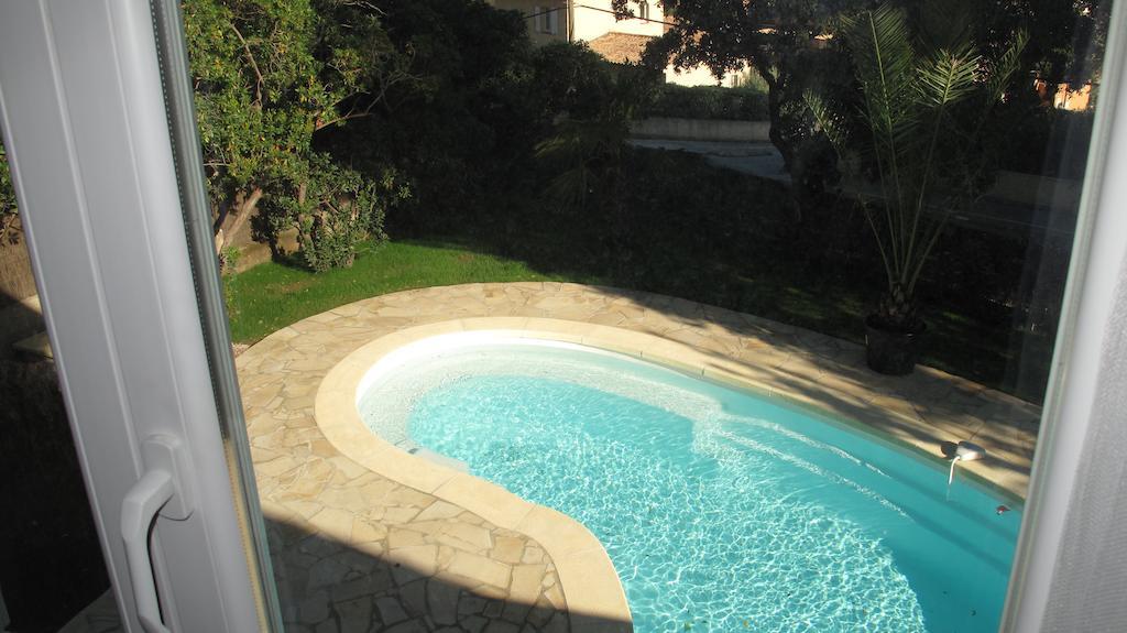 Appartement Dans Villa St Raphael Saint-Raphaël Oda fotoğraf