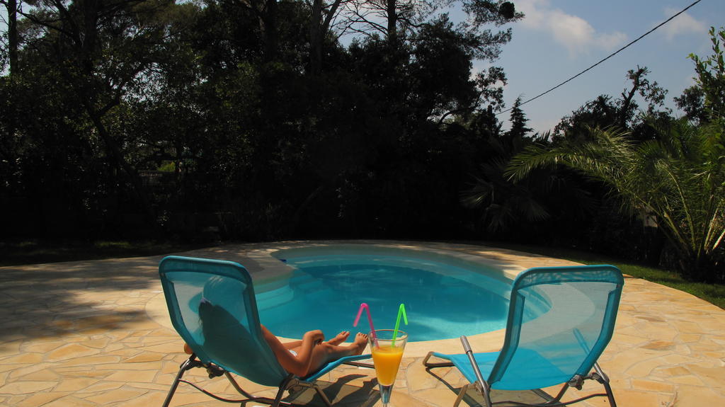 Appartement Dans Villa St Raphael Saint-Raphaël Oda fotoğraf